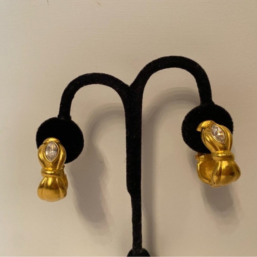 SWAROVSKI EARRINGS GOLD PLATE MARQUIS CRYSTAL BEZEL SET CLIP SWAN MARK